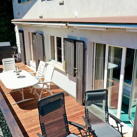 Ferienhaus Nadine & Pascal Holiday home *